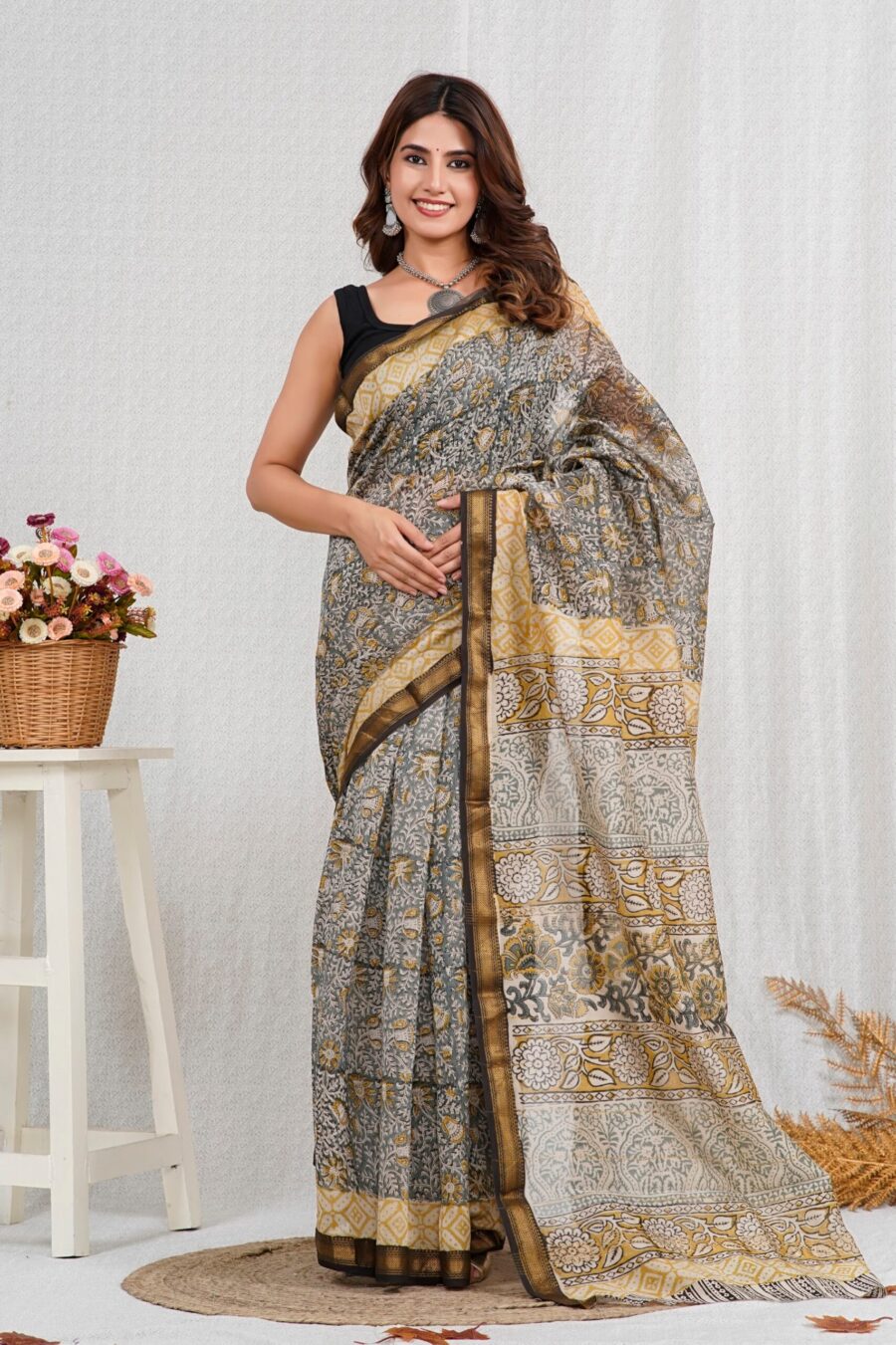 Hand Block Printed Maheshwari Silk Saree CMHA00004