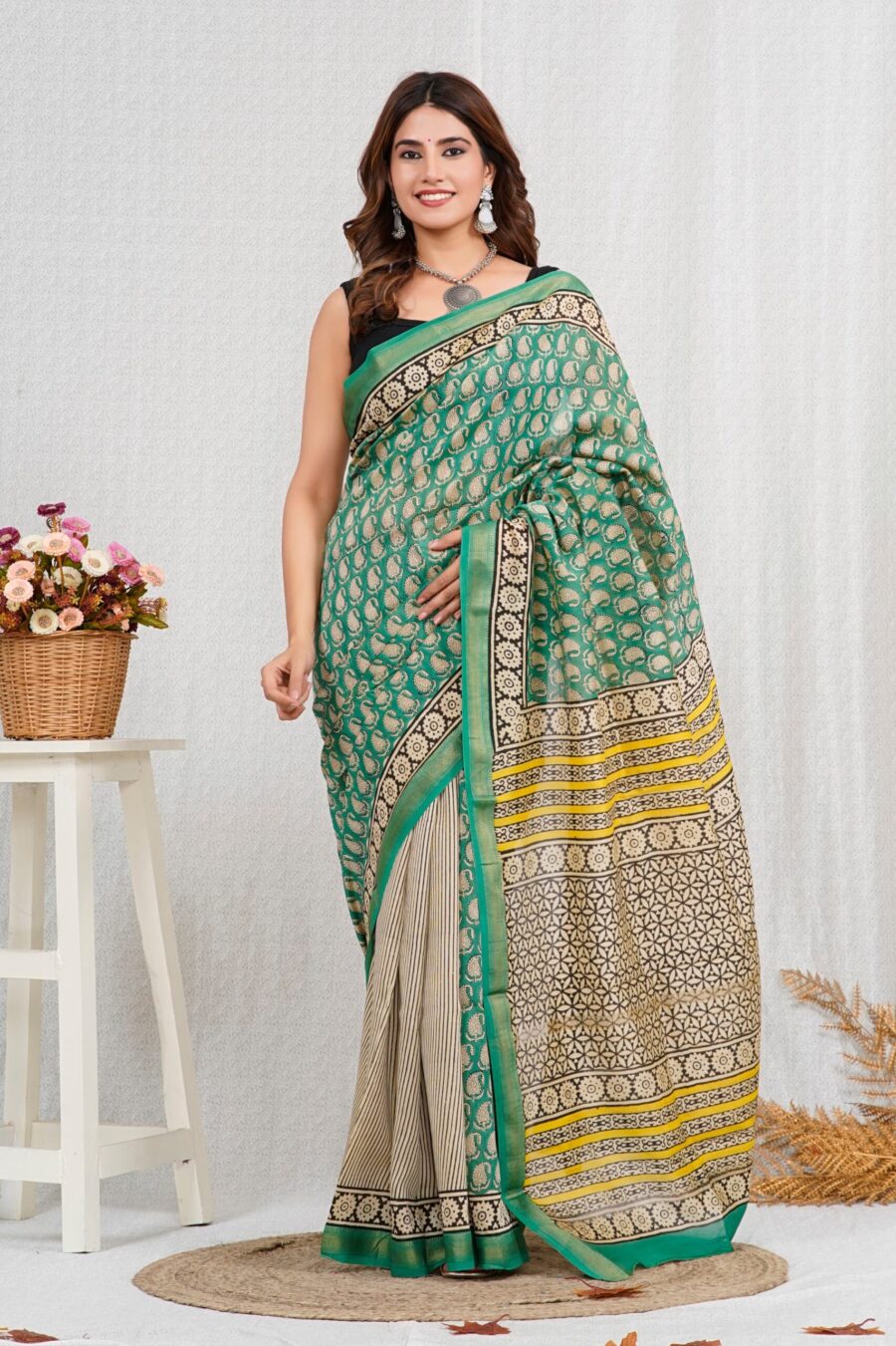 Hand Block Printed Maheshwari Silk Saree CMHA00005