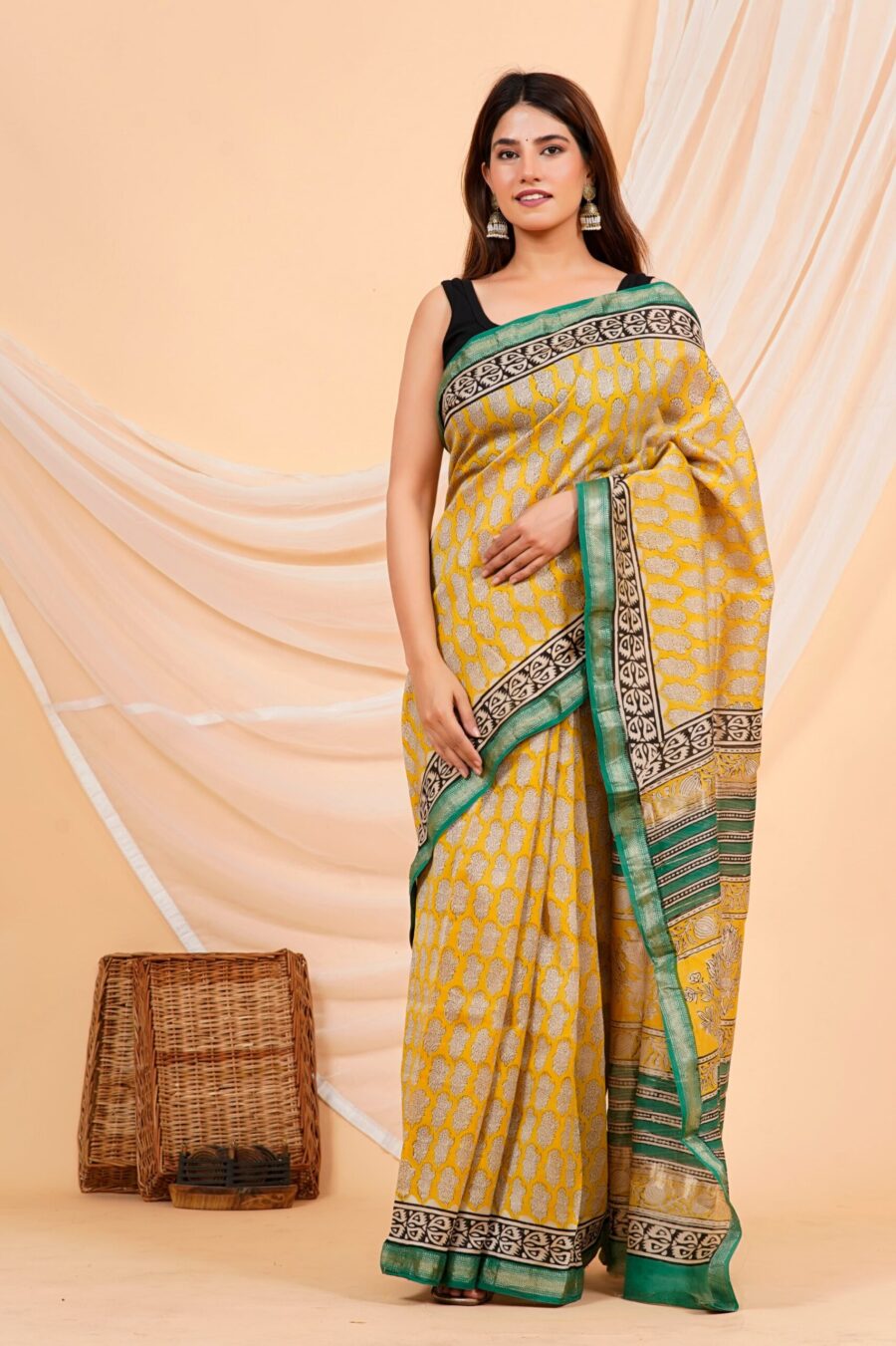 Hand Block Printed Maheshwari Silk Saree CMHA00010