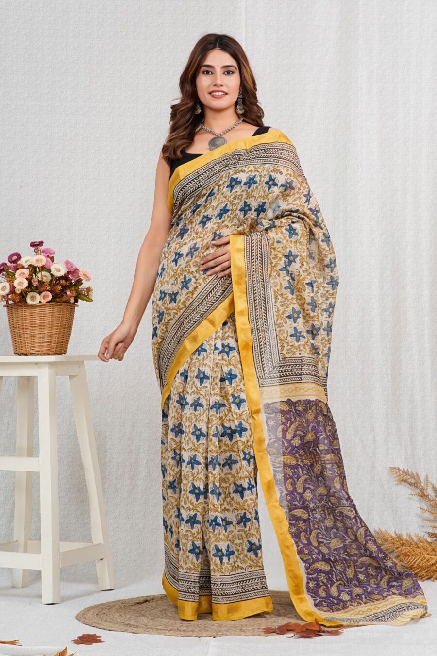 Hand Block Printed Maheshwari Silk Saree CMHA00030